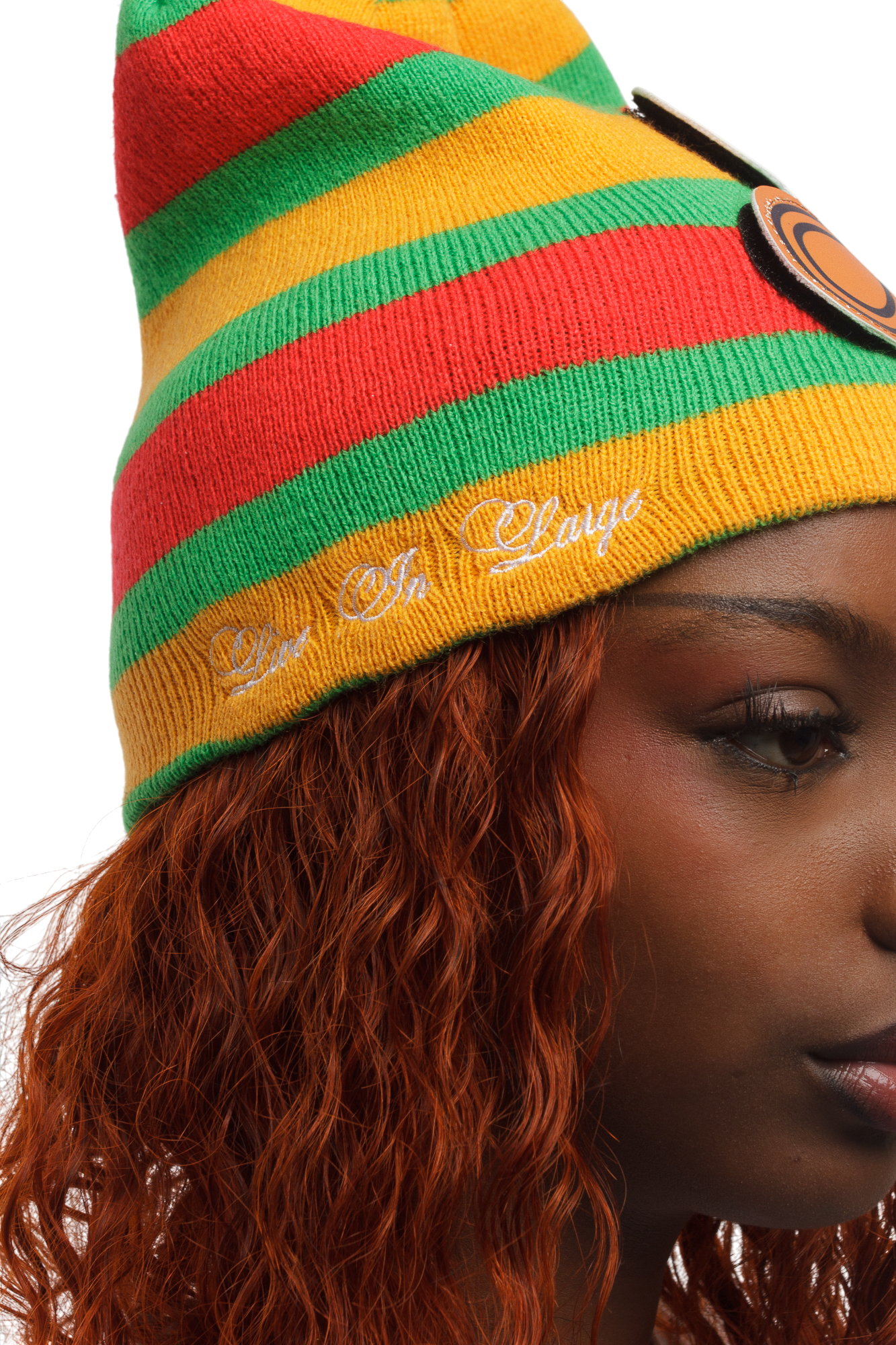 LE OASIS LEATHER PATCH BEANIE